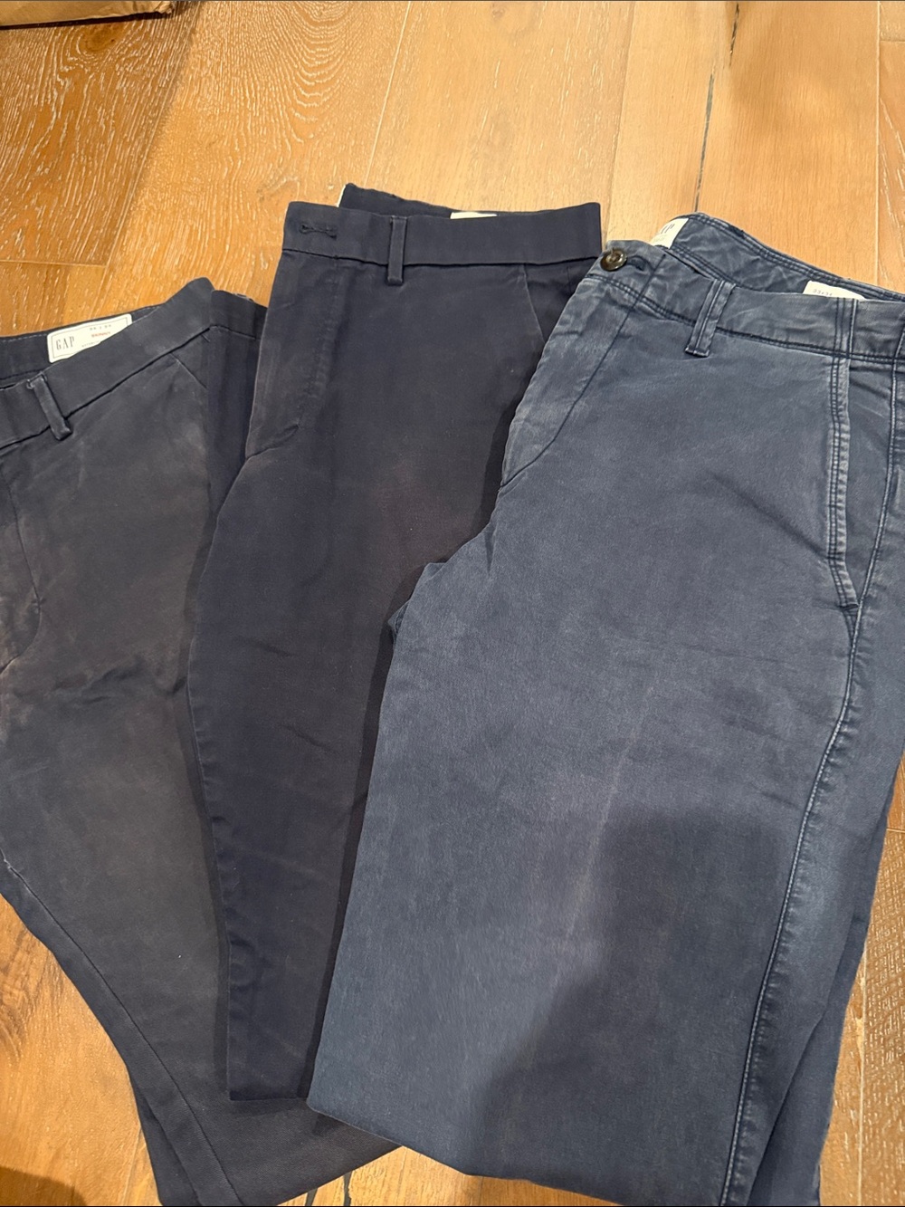 GAP Men's Navy & Dark Blue Chino Pants Trio
